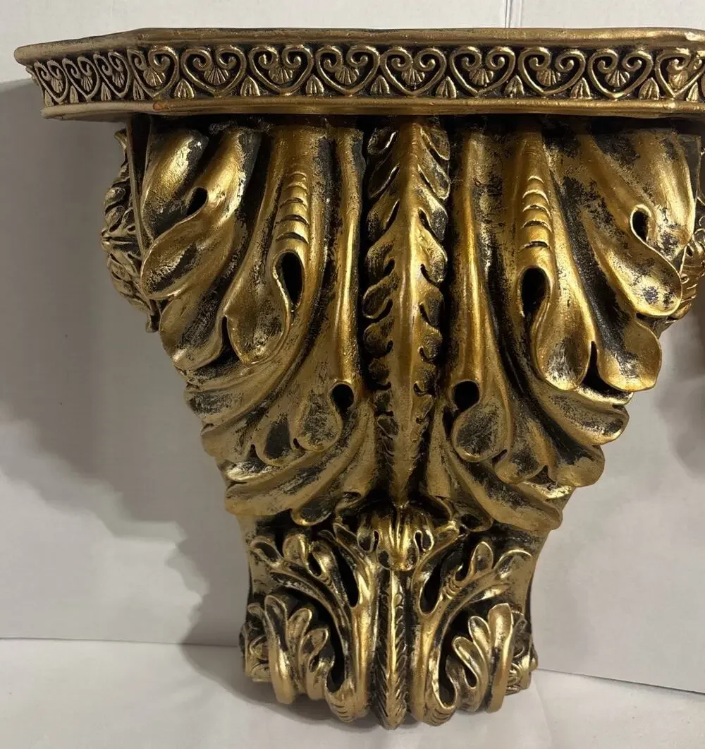 Vintage Resin Gold Acanthus Leaf Single Wall Sconce Corbel Shelf 17